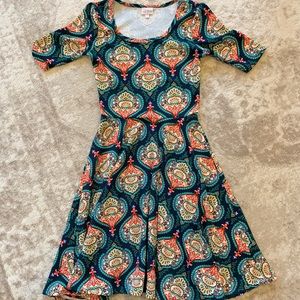 LuLaRoe Nicole Dress (S)
